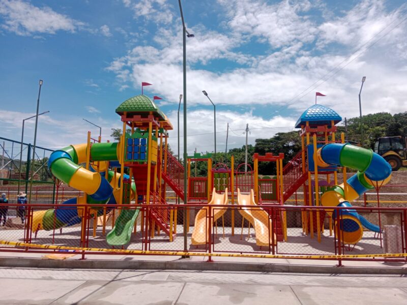 parque-infantil-castillo-kids