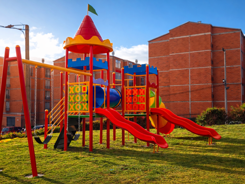 parques_infantiles_multiparques