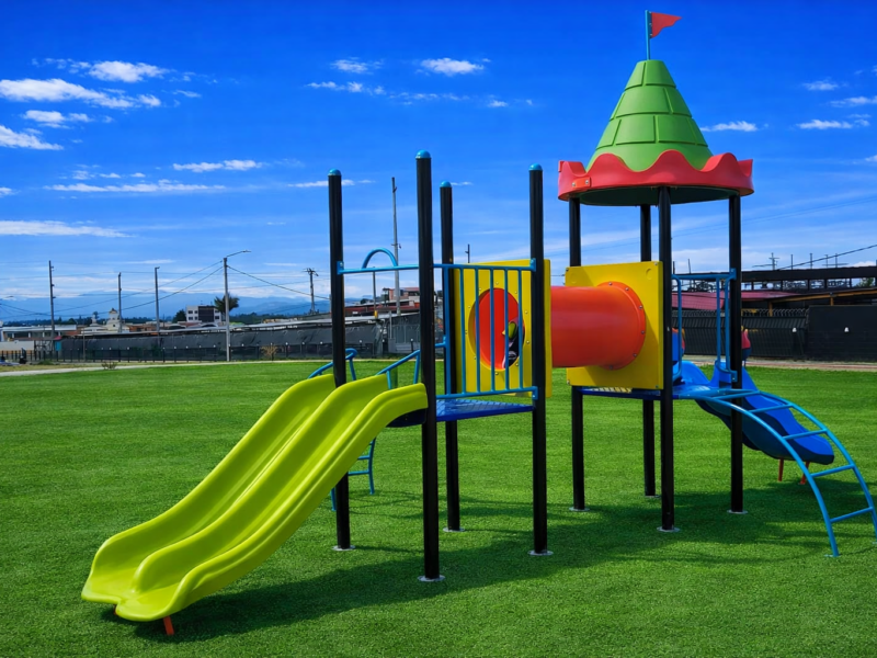 PARQUE_MULTIPARQUES_CASTILLO